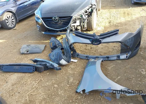 2018 Toyota Corolla Le из США, поврежденный, VIN 2T1BURHE8JC026466